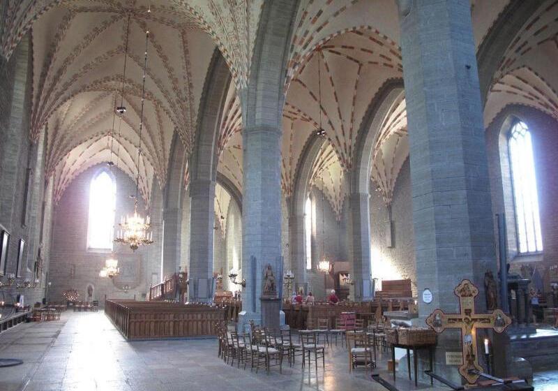 בית מלון כפרי L Miskarp