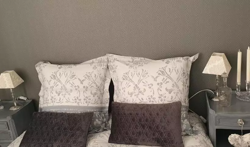 Отель Hôtel Restaurant Du Commerce