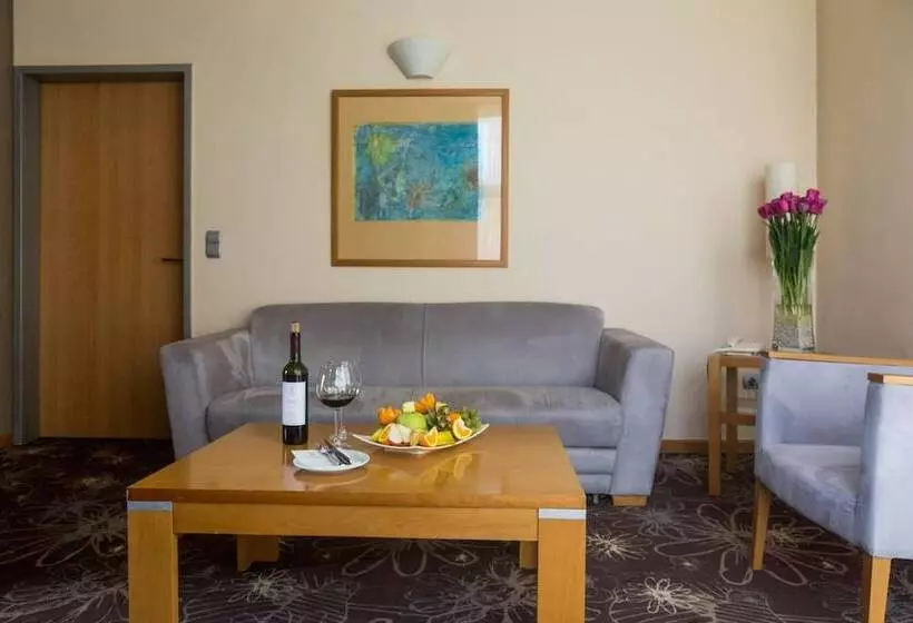 Отель Lycium Debrecen