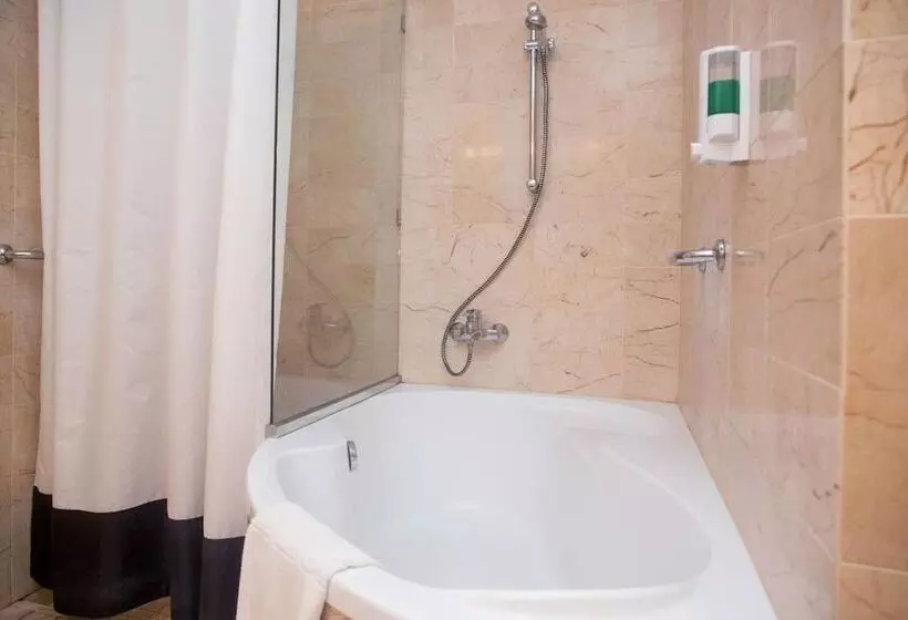 Отель Lycium Debrecen