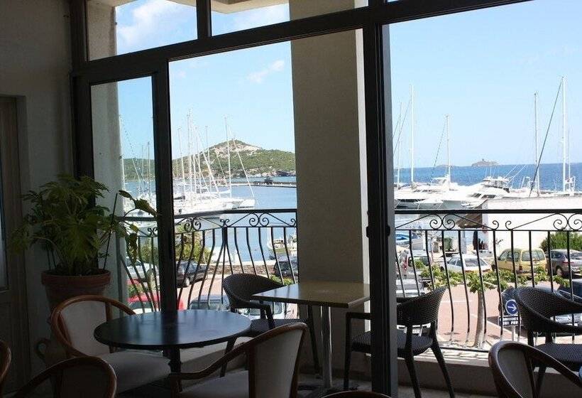 ホテル Marina D'oro