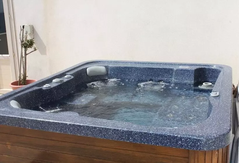 בית מלון כפרי Marina D'oro