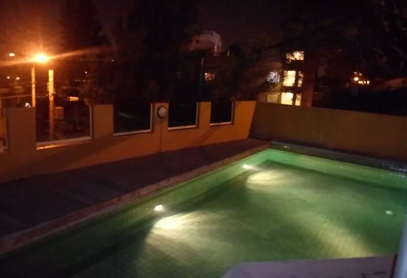 فندق Posada El Castillo