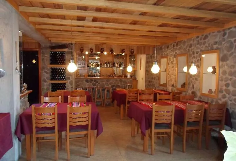 فندق Posada El Castillo