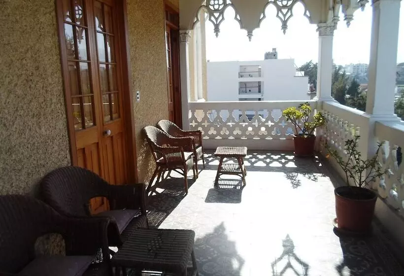 فندق Posada El Castillo