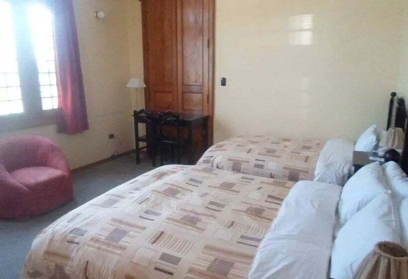 فندق Posada El Castillo