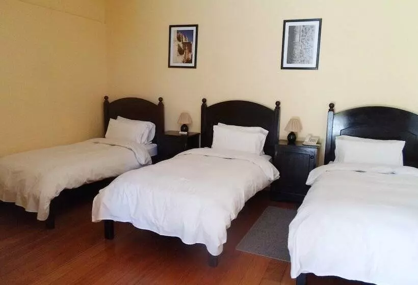 فندق Posada El Castillo