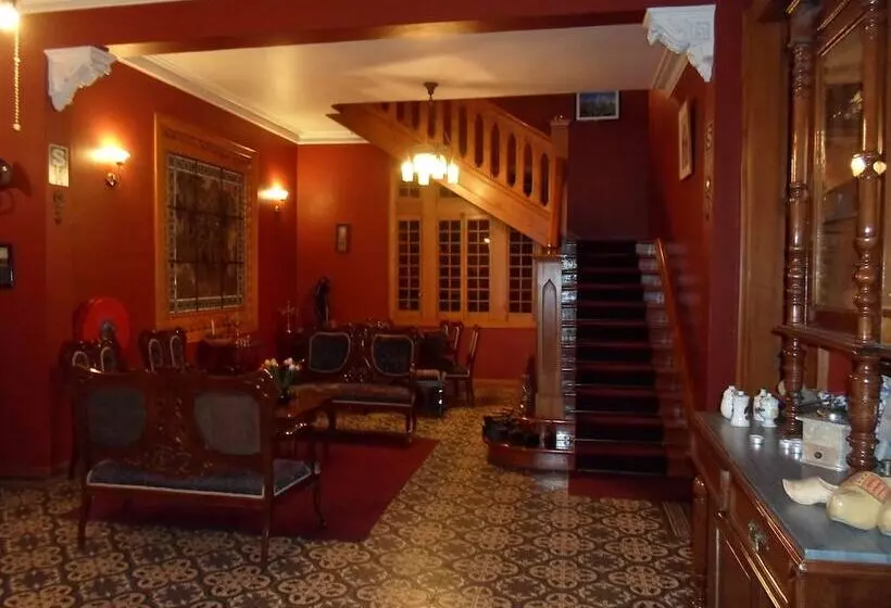 فندق Posada El Castillo