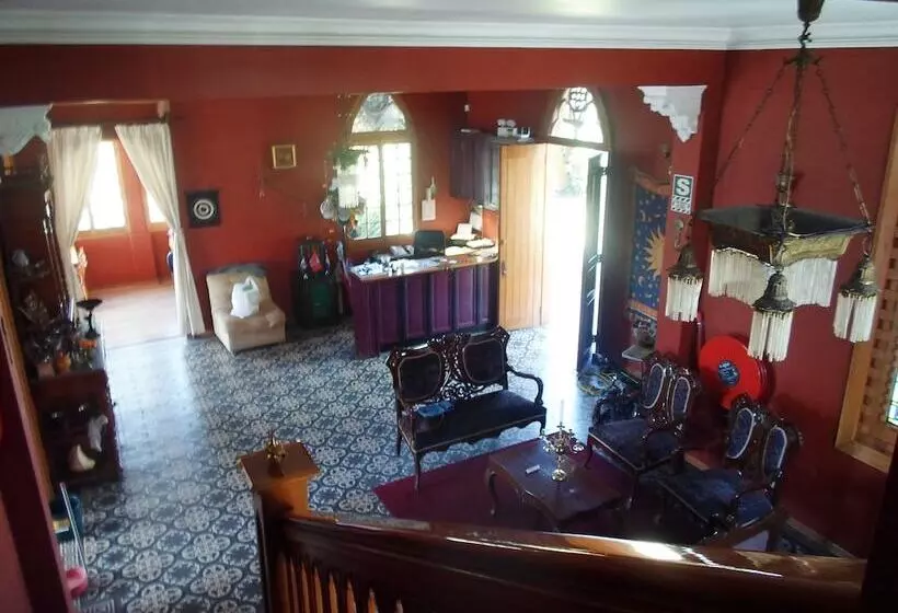 فندق Posada El Castillo