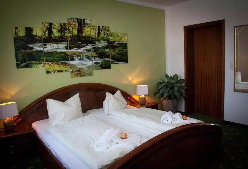 호텔 Ratskeller Thum