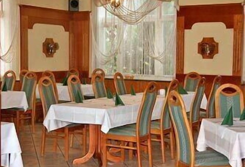 호텔 Ratskeller Thum