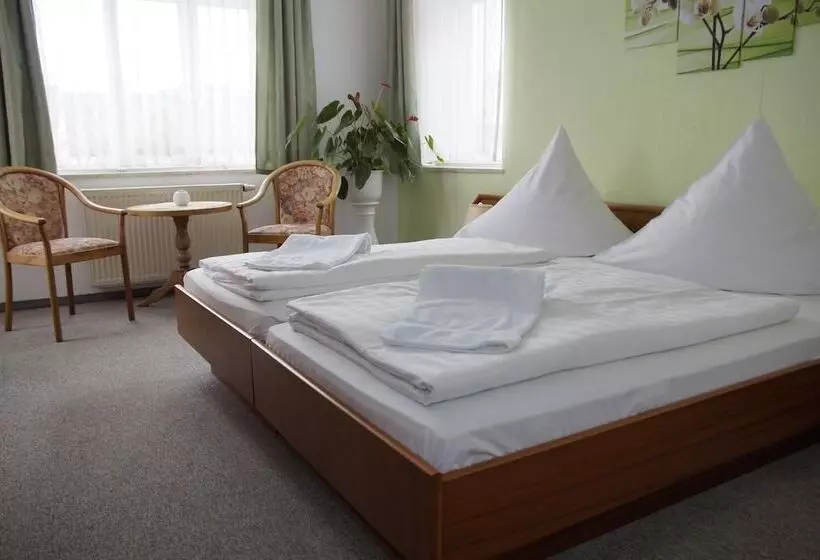 호텔 Ratskeller Thum