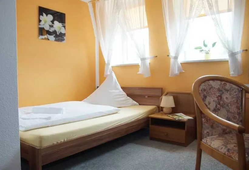 호텔 Ratskeller Thum