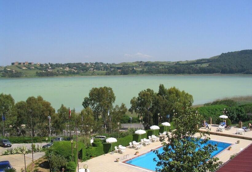 בית מלון כפרי Riviera