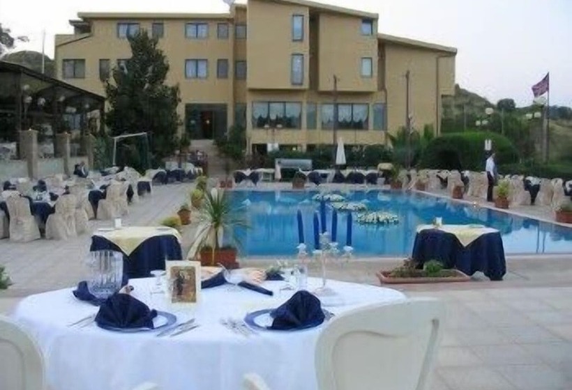 בית מלון כפרי Riviera