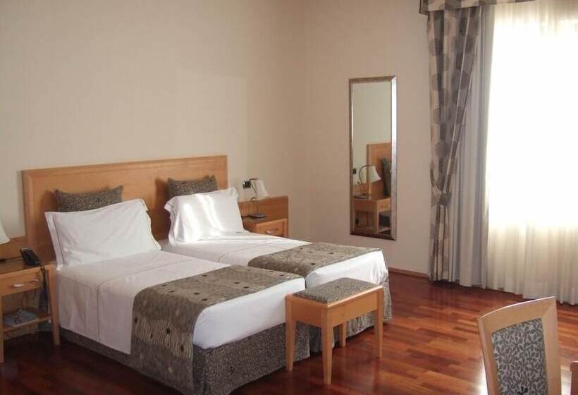 בית מלון כפרי Riviera