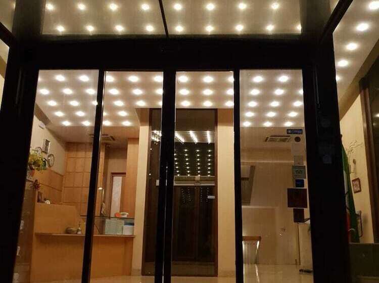 בית מלון כפרי Riviera