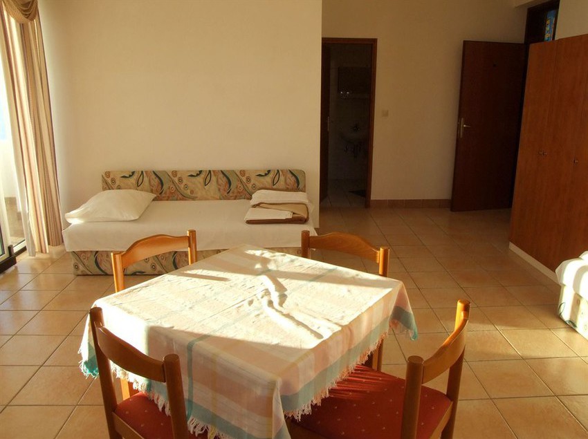 Vila 4m Pension & Appartements