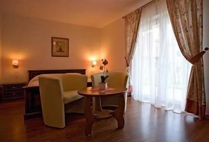 Szálloda Willa Atena