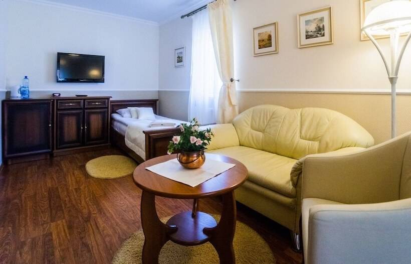 בית מלון כפרי Willa Atena