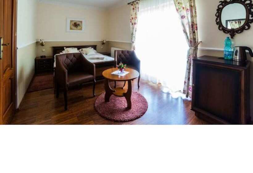 בית מלון כפרי Willa Atena