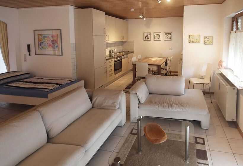 פנסיון Gästehaus Alba Sie Bekommen Garantiert Eintrittskarten Für Den Europapark Und Für Rulantica über U