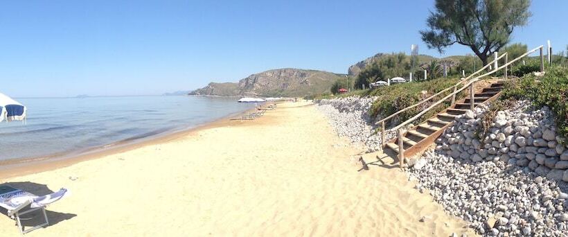 Torre San Vito Hotel Villaggio