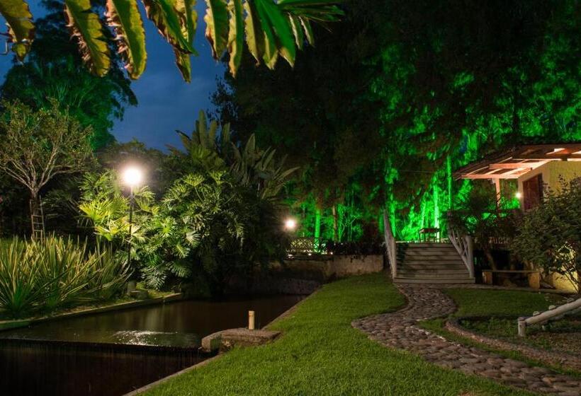 هاستل Avalon Hotel Campestre