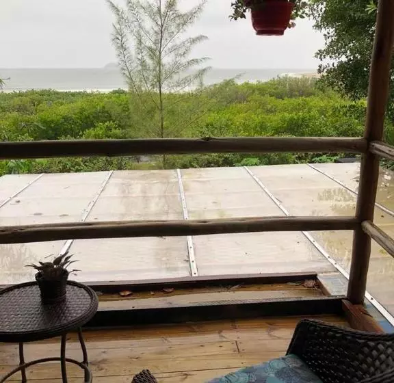 ユースホステル Pousada Praia Do Farol