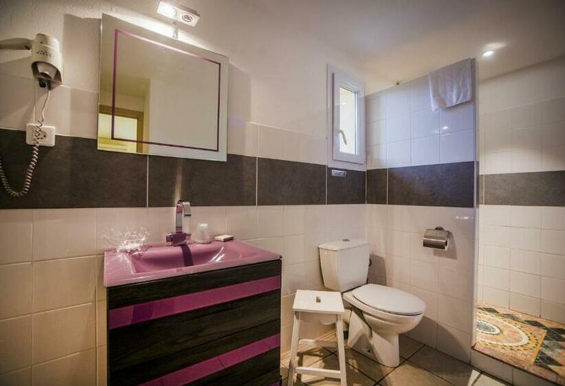 فندق Du Pont De L Oso