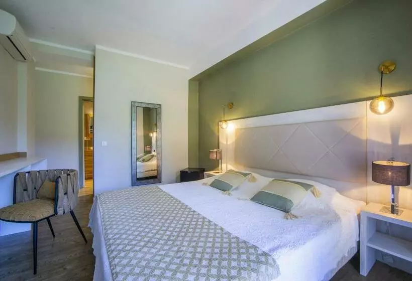 Hotelli Du Pont De L Oso