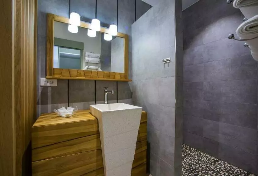 Hotelli Du Pont De L Oso