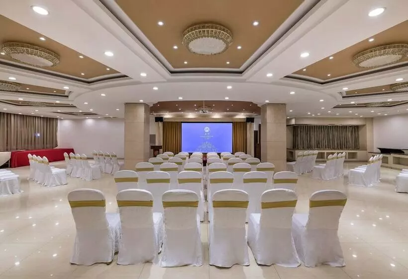 Hotelli Grand Mercure Wuhan Qiaokou