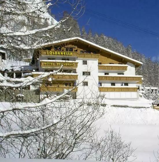 پانسیون Garni Soldanella