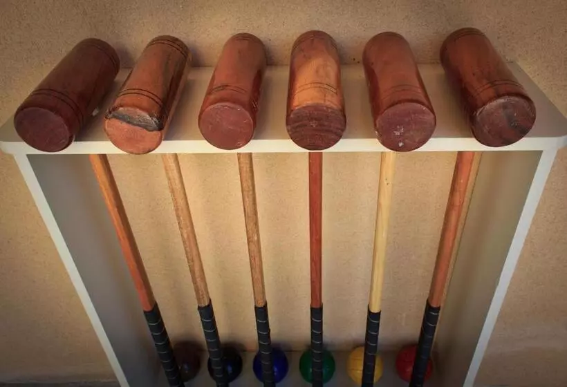 Majatalo Gite Des Carmes And Spa