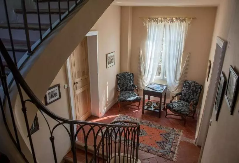 Majatalo Gite Des Carmes And Spa