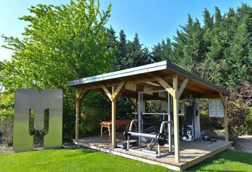 Majatalo Gite Des Carmes And Spa