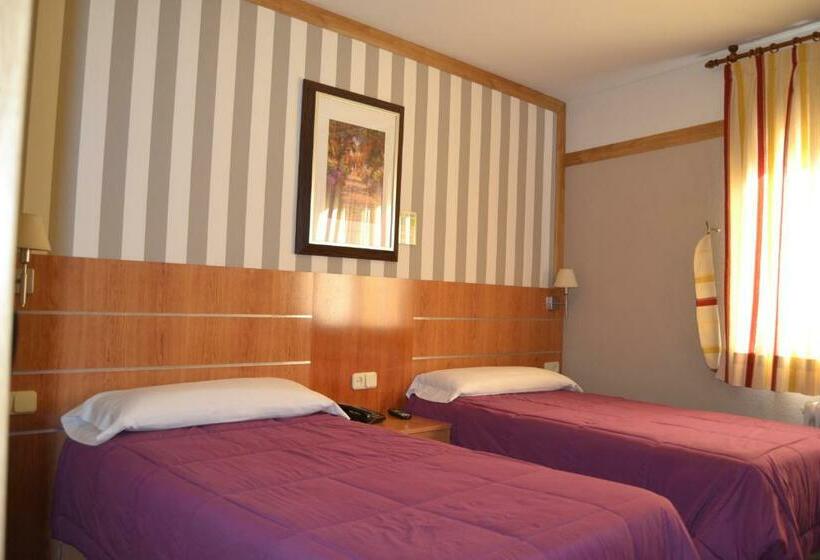 پانسیون Hostal Don Juan I