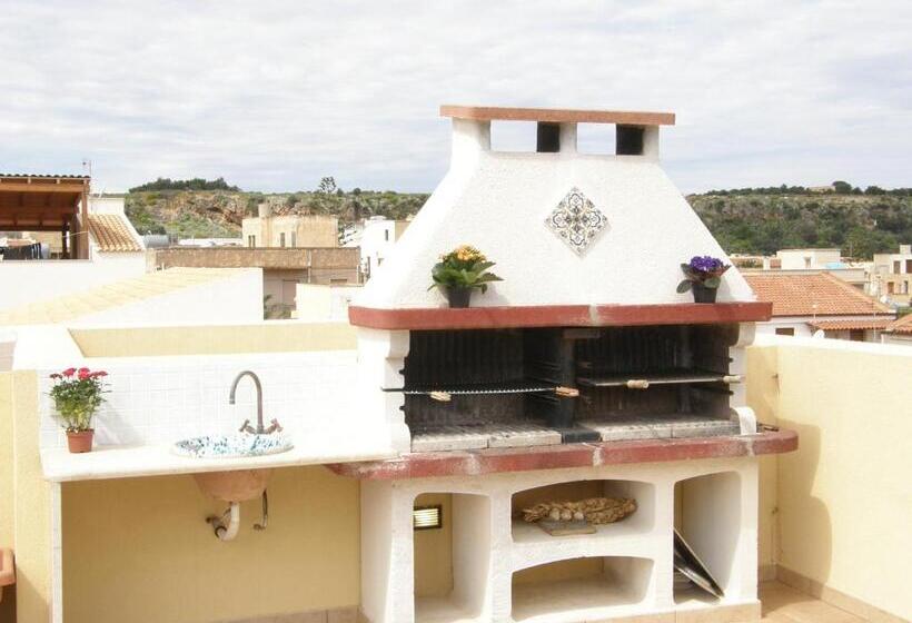 بنسيون Room And Breakfast Aloe