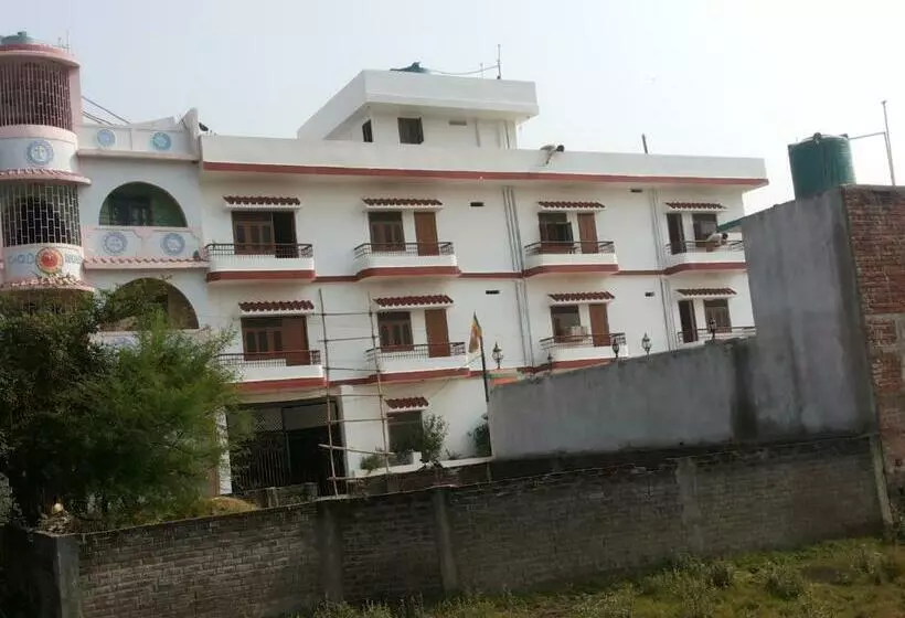 پانسیون Suma Guest House