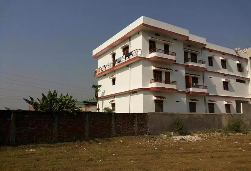 پانسیون Suma Guest House