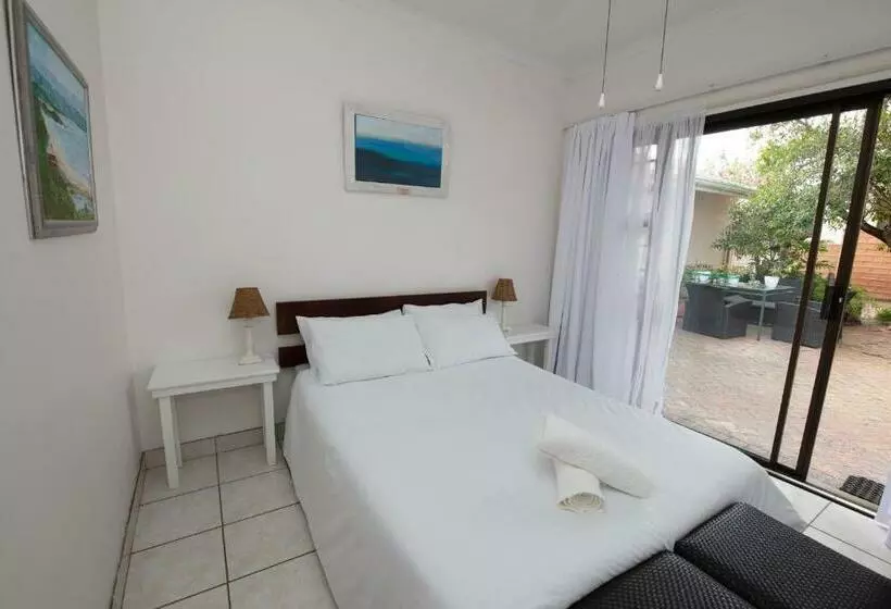 ユースホステル Nothando Backpackers Lodge