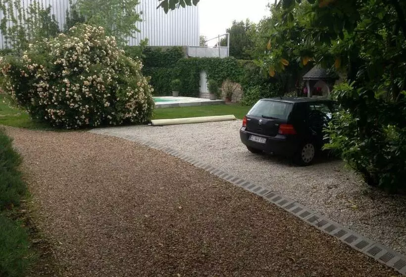 Aamiaismajoitus (B&B) Chambres D Hôtes Des Ducs ô Calme De Nevers