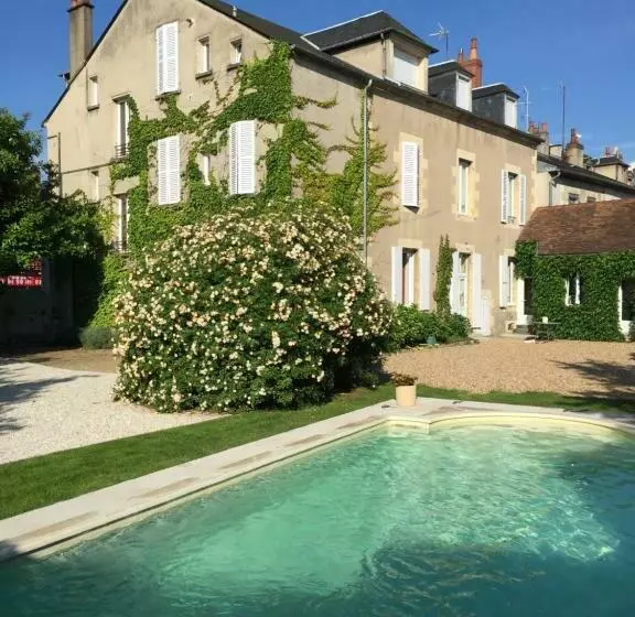 Aamiaismajoitus (B&B) Chambres D Hôtes Des Ducs ô Calme De Nevers