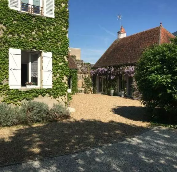 Aamiaismajoitus (B&B) Chambres D Hôtes Des Ducs ô Calme De Nevers