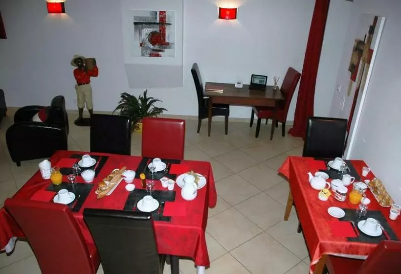 Aamiaismajoitus (B&B) Chambres D Hôtes Des Ducs ô Calme De Nevers