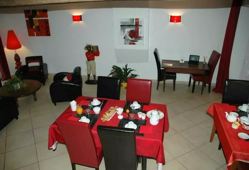 Aamiaismajoitus (B&B) Chambres D Hôtes Des Ducs ô Calme De Nevers