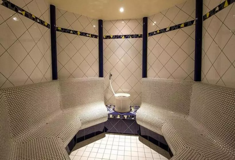 Hotelli Gasthof Lercher