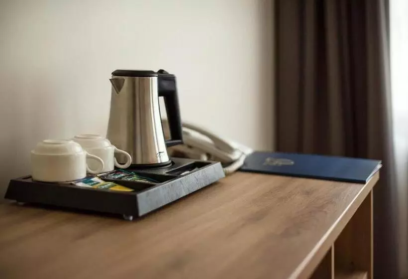 هتل Old Town Trio