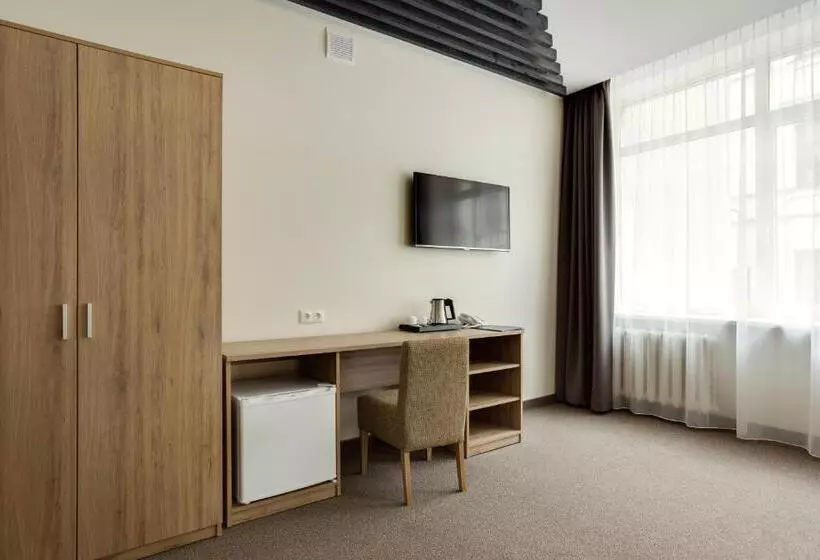 هتل Old Town Trio